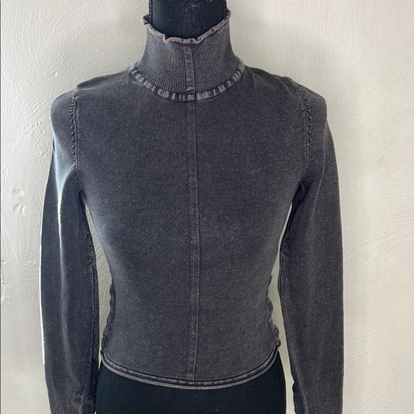 Zara Turtleneck Acid Wash Longsleeve Top Size S - Picture 2 of 7